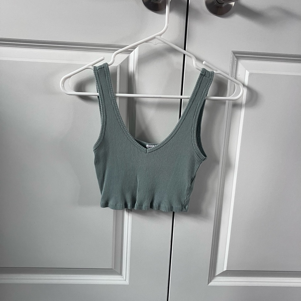 EXTRA 15% OFF ⚡️2/$15 Garage Cropped Tank